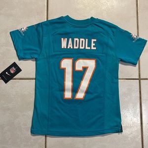 NWT NIKE Miami Dolphins Jaylen Waddle NFL Jersey Youth Small MSRP $75